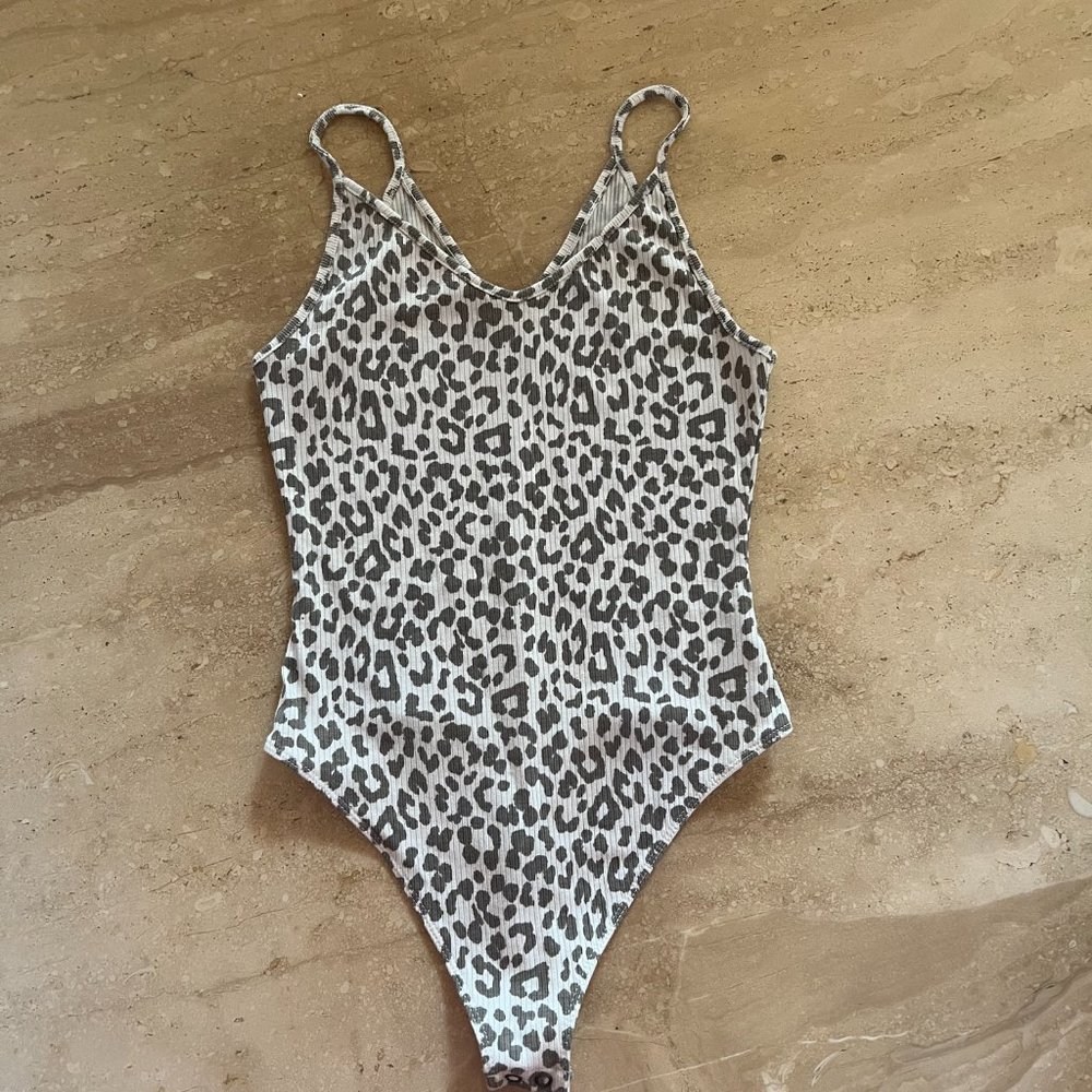 American Eagle leopard print bodysuit, size Small,